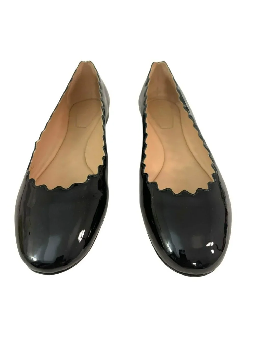 Chloe $550  Lauren Black Patent Leather Scalloped Ballet Flats Sz 38 US 7.5 NEW